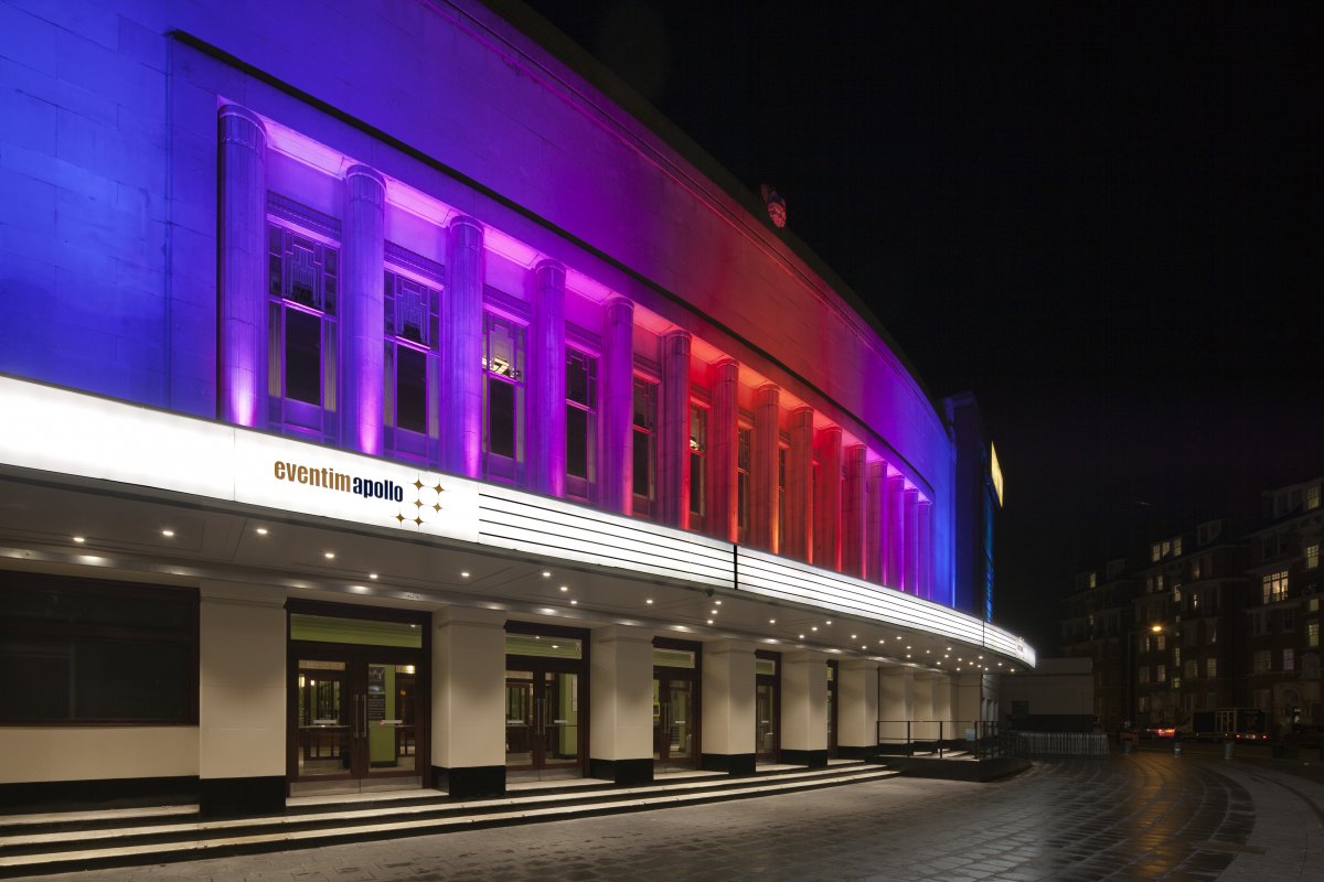 Exterior Image of Eventim Hammersmith Apollo in London at night