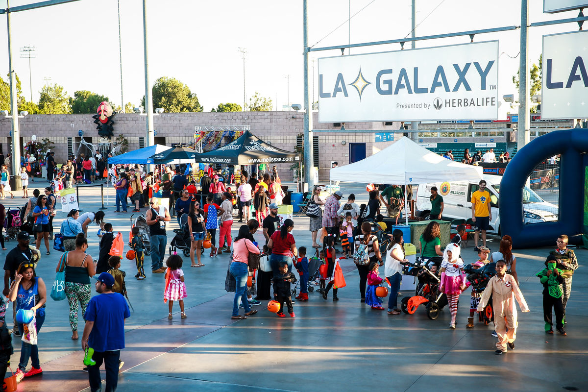 AEG’s StubHub Center Foundation and LA Galaxy Foundation will host the 11th annual Treats-N-Suites Halloween Bash at StubHub Center on Friday, Oct. 20