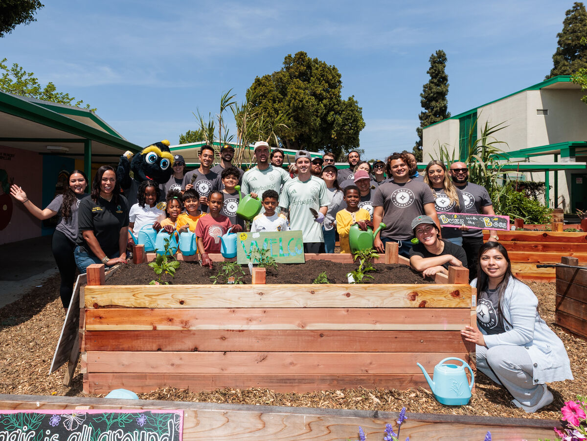 LA Galaxy Plant New Gardens at Annalee Elementary School in Carson, CA In Support of Earth Month and MLS WORKS' Greener Goals Initiative