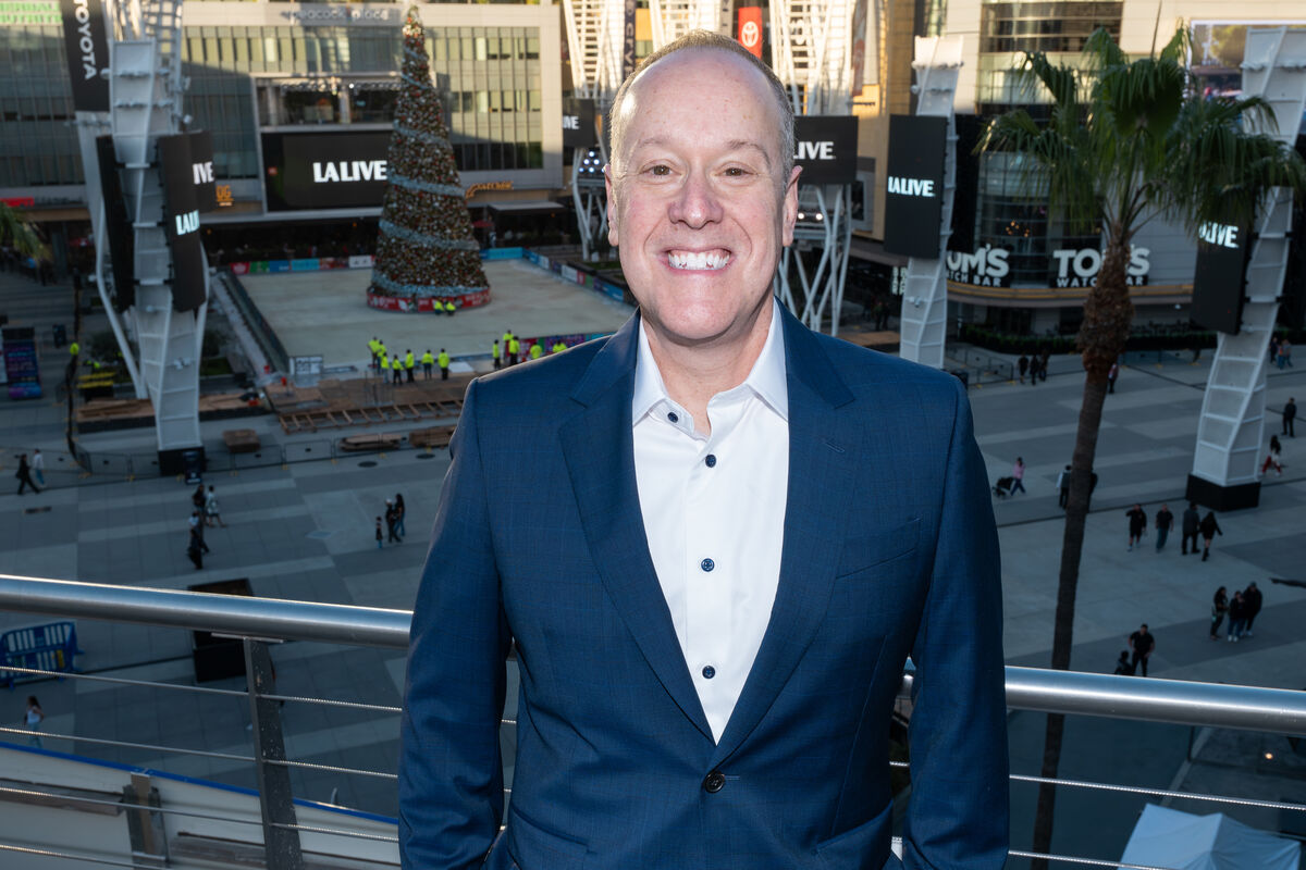 Andrew Simon named General Manager L.A. LIVE by AEG, owners of the Los Angeles Sports and Entertainment District