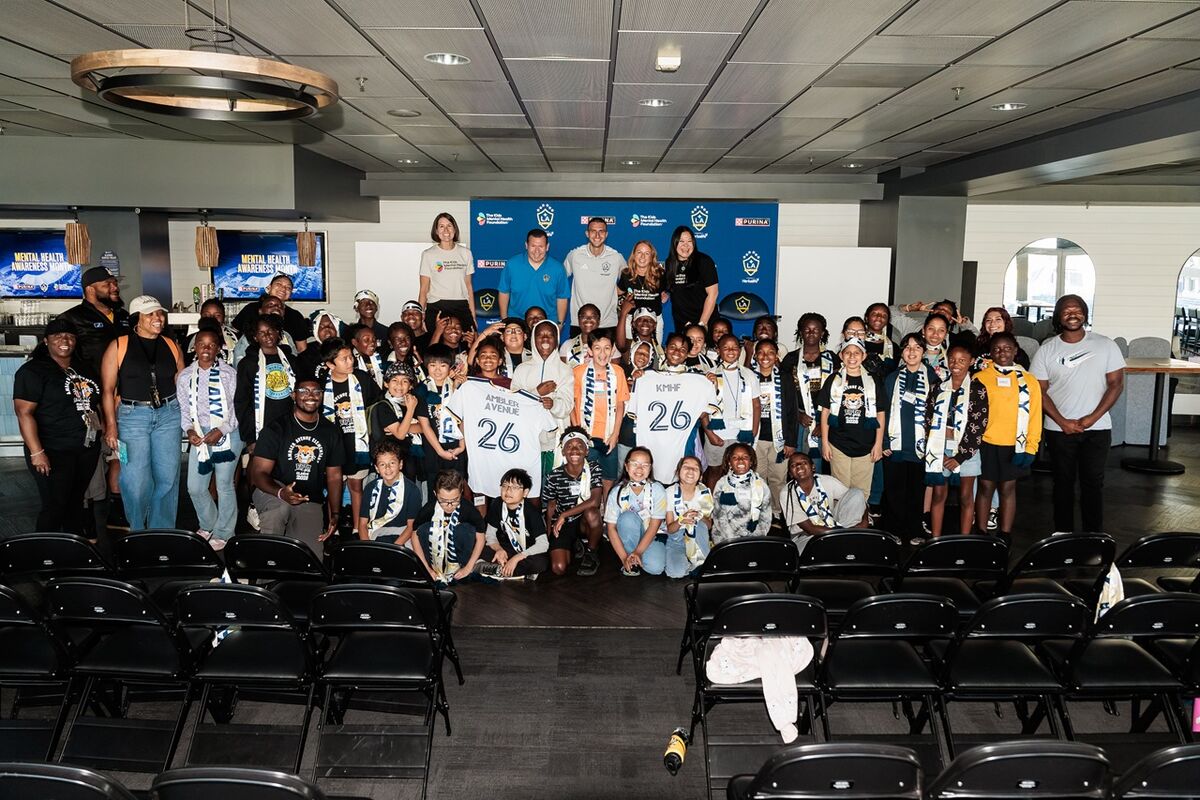 LA Galaxy Defender Chris Rindov Joins Youth Mental Health Event with Kids Mental Health Foundation 