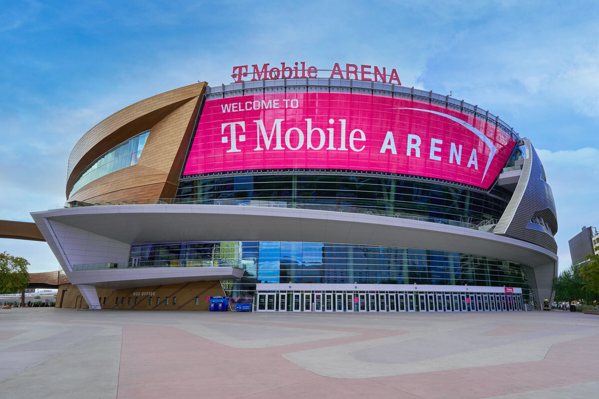 T-Mobile Arena will continue to be Las Vegas' official home for UFC® and WWE® T-Mobile Arena will continue to be Las Vegas' official home for UFC® and WWE®