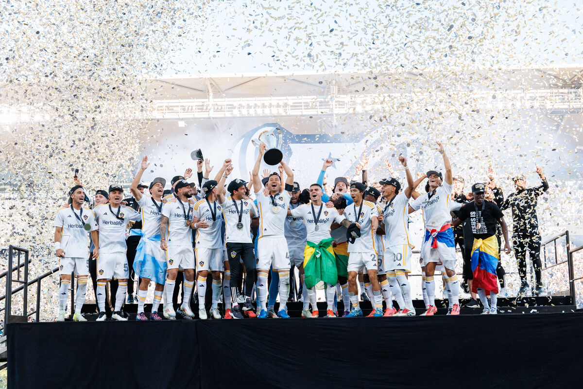 Galaxy soccer player celebrating on the field