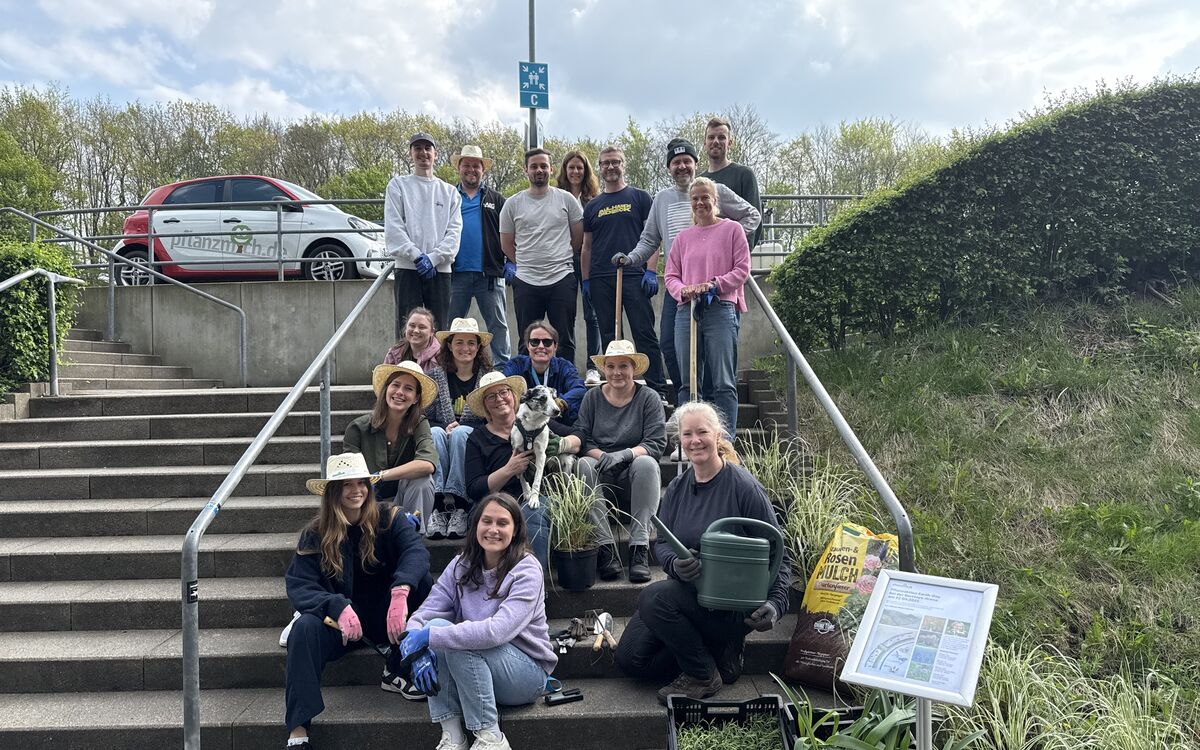 Barclays Arena Employees Go Green for International Earth Day