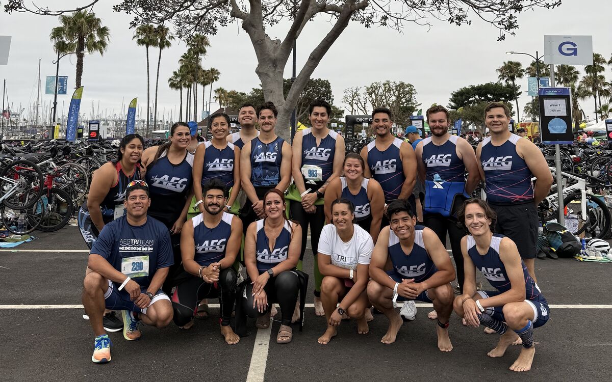 AEG Tri Team Rallies to Raise Over $16,000 for Children’s Hospital Los Angeles at 2025 Long Beach Legacy Triathlon