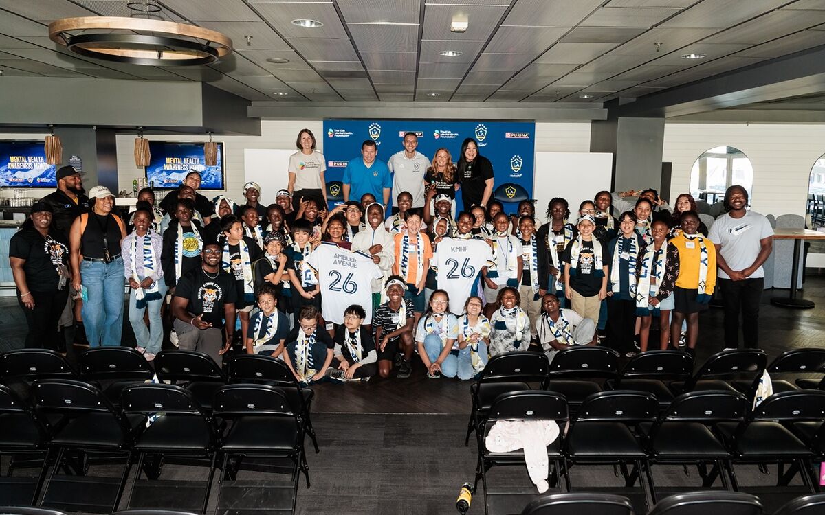 LA Galaxy Defender Chris Rindov Joins Youth Mental Health Event with Kids Mental Health Foundation 